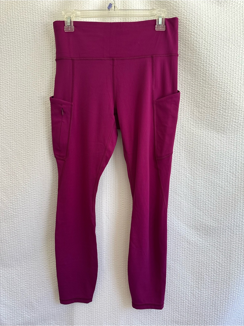 ATHLETA Berry Magenta All In 7/8 Tight Pocket Leggings Medium High Rise Workout